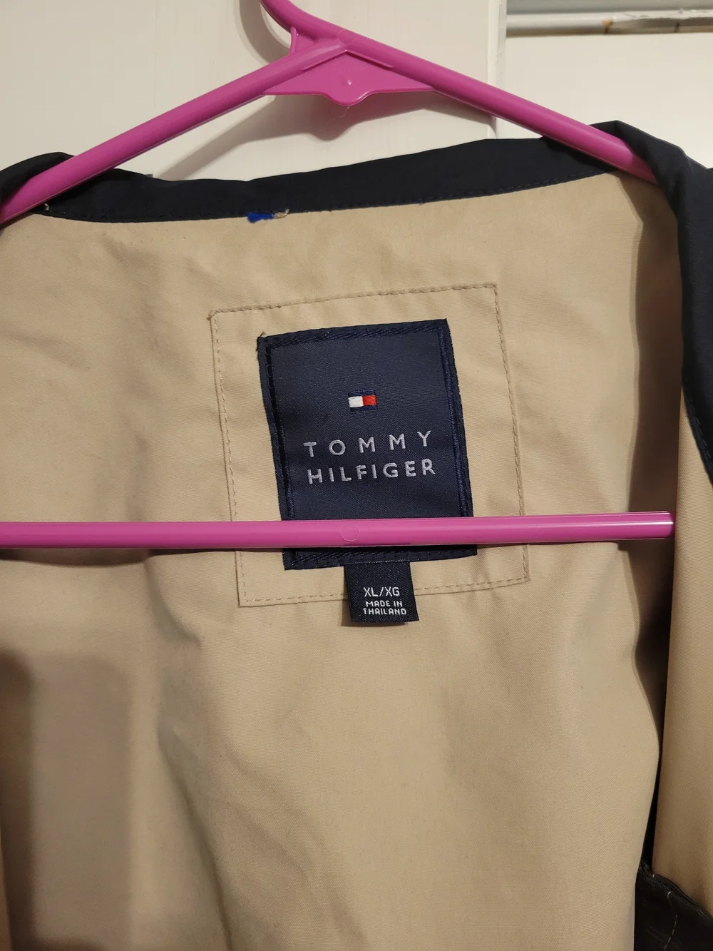 Tommy Hilfiger Beige Jacket with Navy Label and Black Trim - Picture 2 of 3